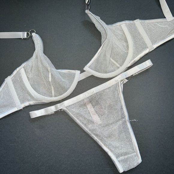 Victoria's Secret Other - NWT Victoria's Secret unlined 32D BRA SET XS defect itsy panty SILVER gray Chain
